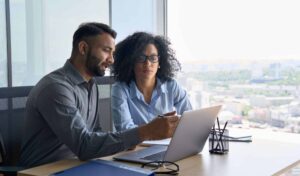 8 effective ways B2B organizations can help struggling clients