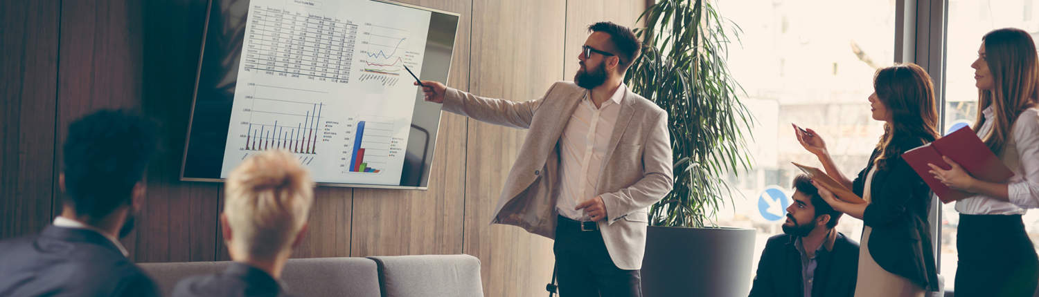 How To Make a Sales Presentation That Converts